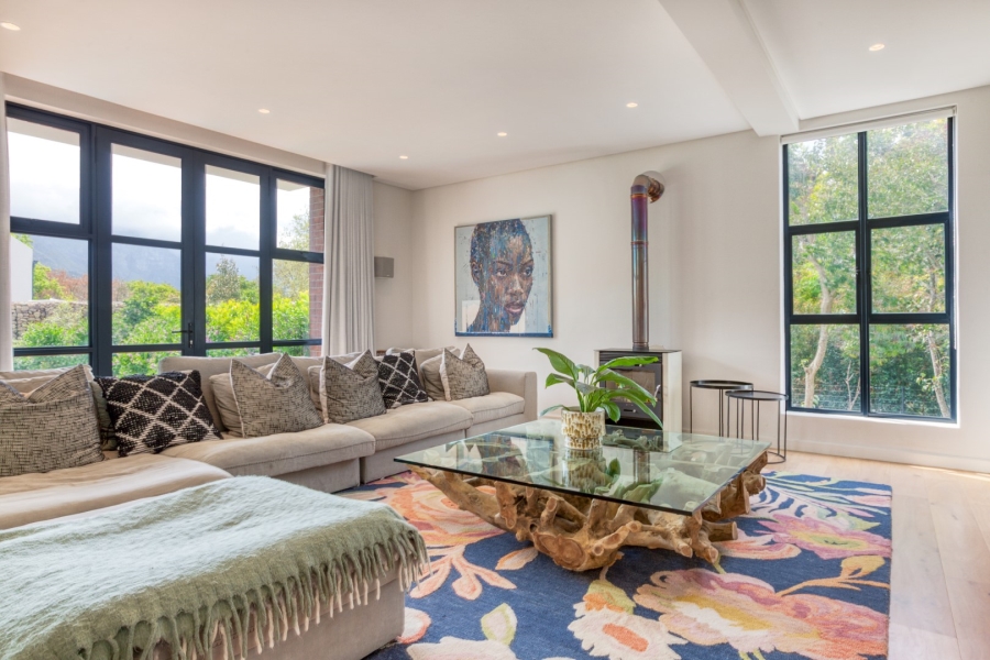 6 Bedroom Property for Sale in Constantia Western Cape